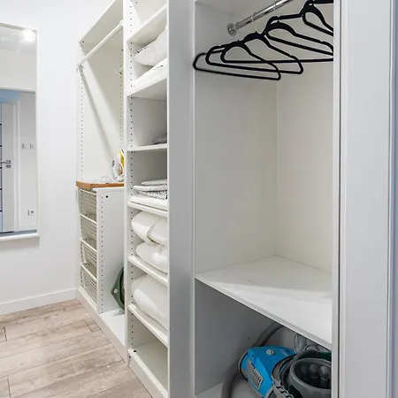Arsenal Metro Ac By Mia Apartamento Varsóvia